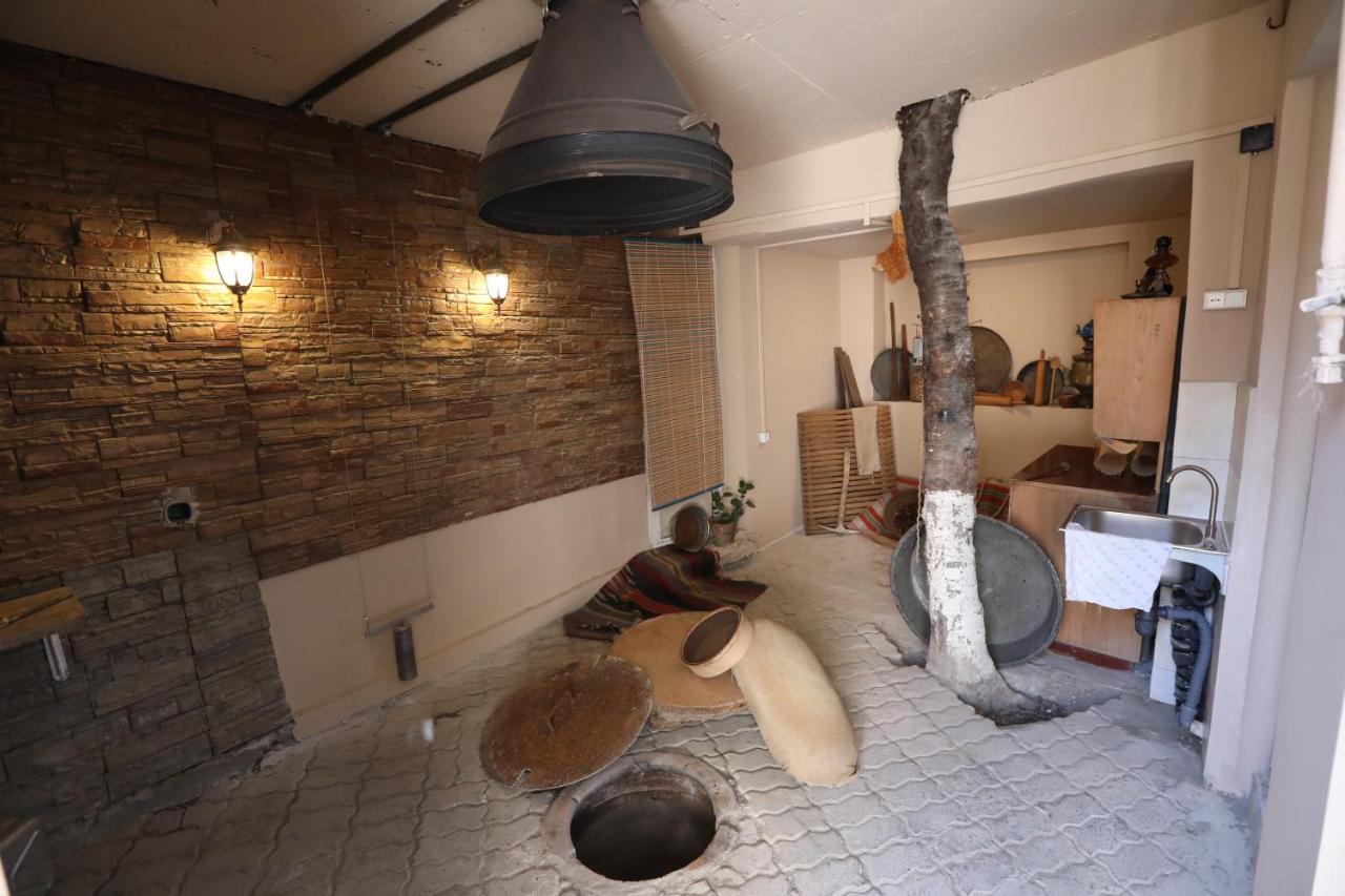 Hotelise I Tulip Apartment Ереван Екстериор снимка